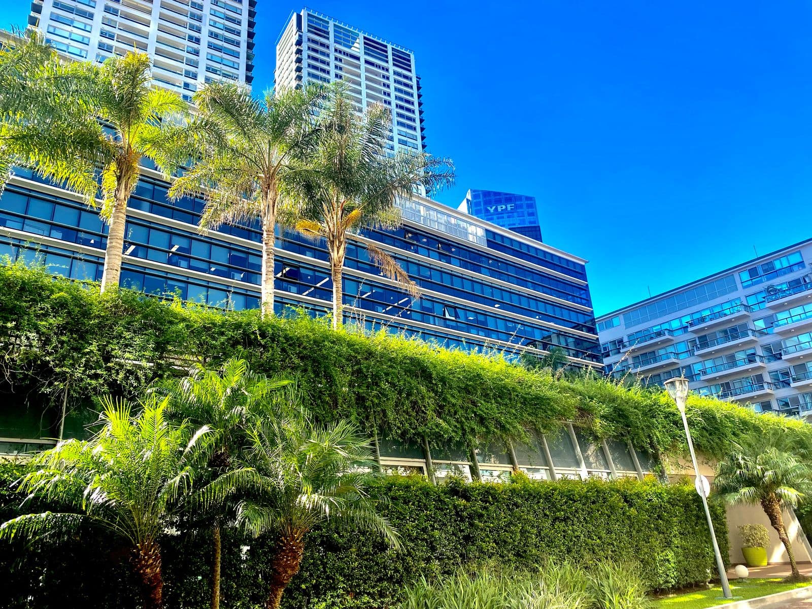 3-ROOM APARTMENT FOR SALE WITH MAID'S QUARTERS, 3 PARKING SPACES - PUERTO MADERO