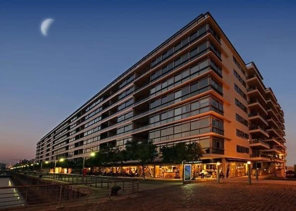 3-ROOM APARTMENT FOR SALE WITH MAID'S QUARTERS, 3 PARKING SPACES - PUERTO MADERO