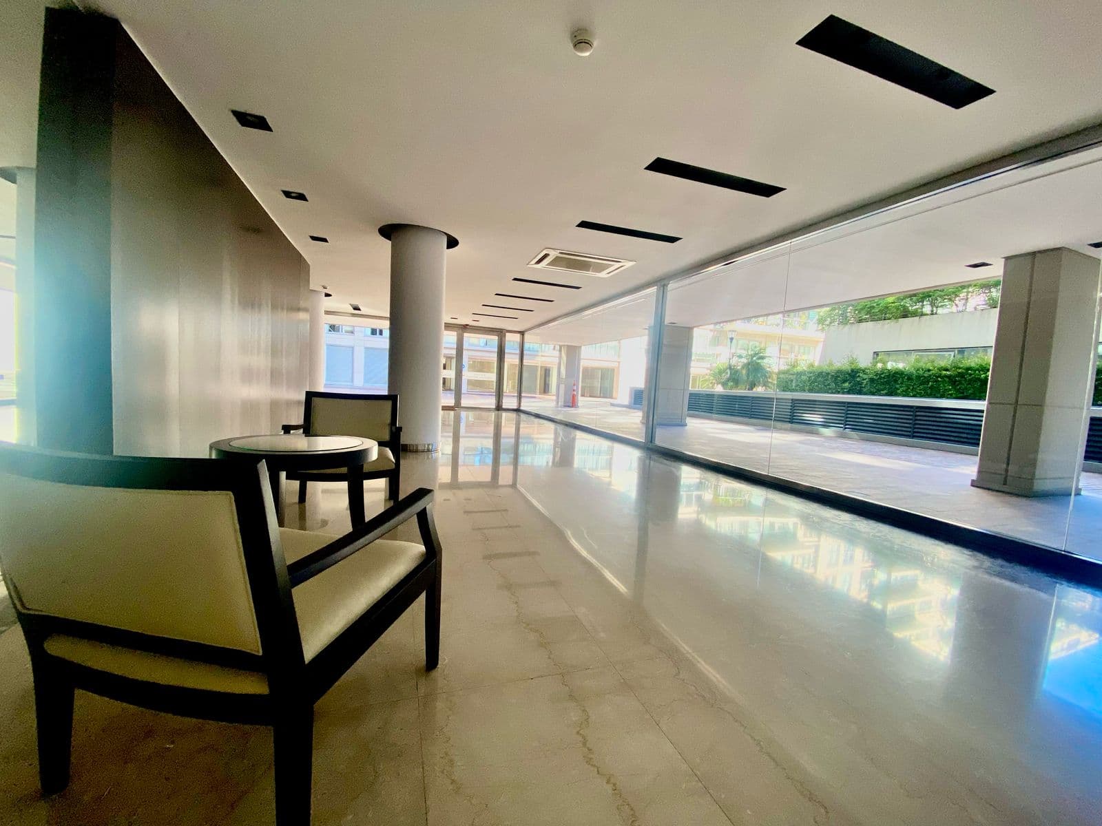 3-ROOM APARTMENT FOR SALE WITH MAID'S QUARTERS, 3 PARKING SPACES - PUERTO MADERO