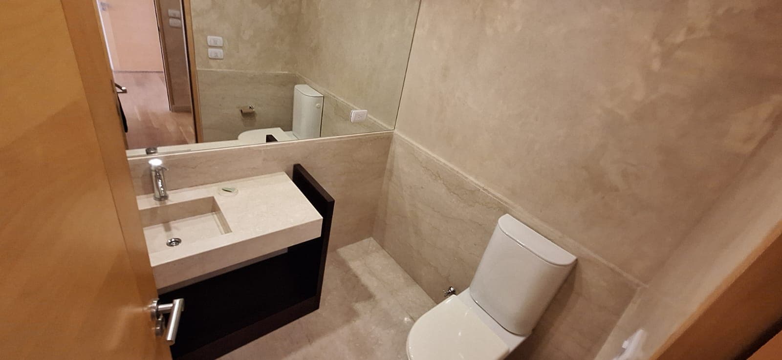 5-ROOM APARTMENT FOR SALE with 3 Parking Spaces (optional) and Storage Room - PUERTO MADERO
