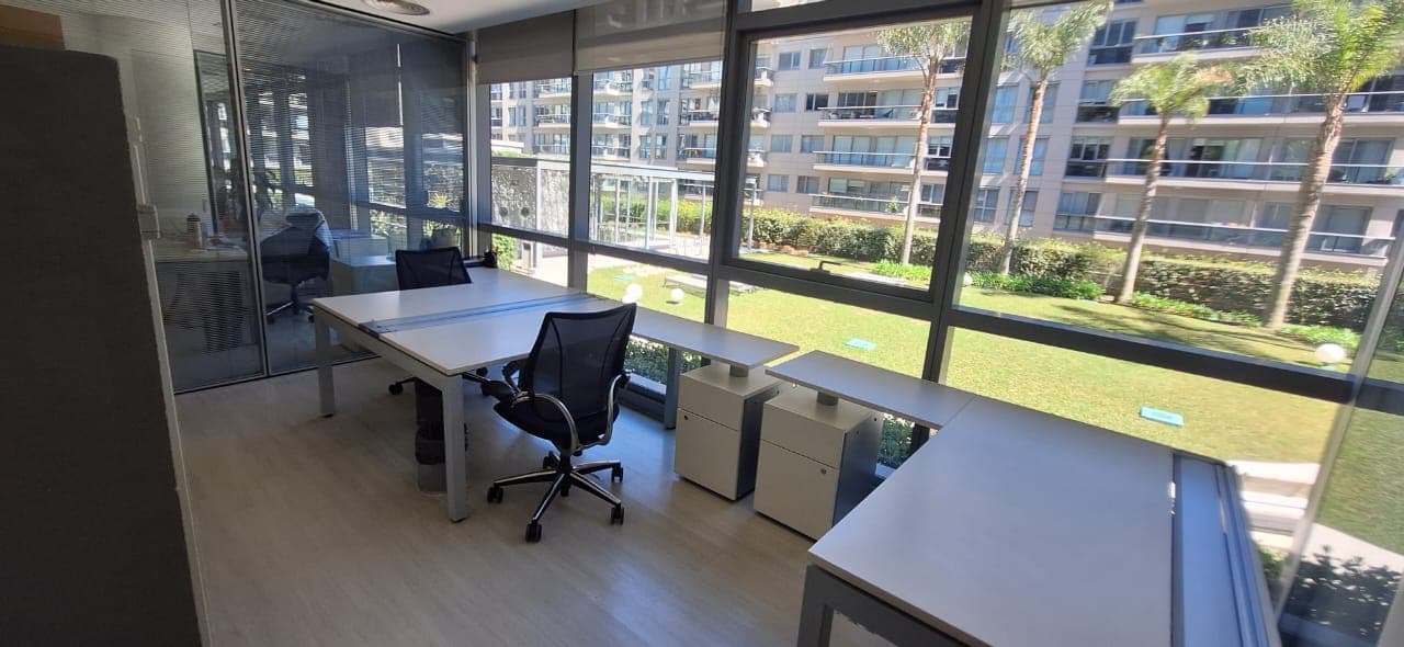 FURNISHED CORPORATE OFFICE FOR SALE WITH 2 PARKING SPACES - PUERTO MADERO