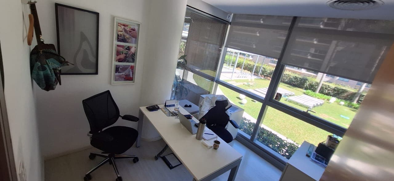 FURNISHED CORPORATE OFFICE FOR SALE WITH 2 PARKING SPACES - PUERTO MADERO