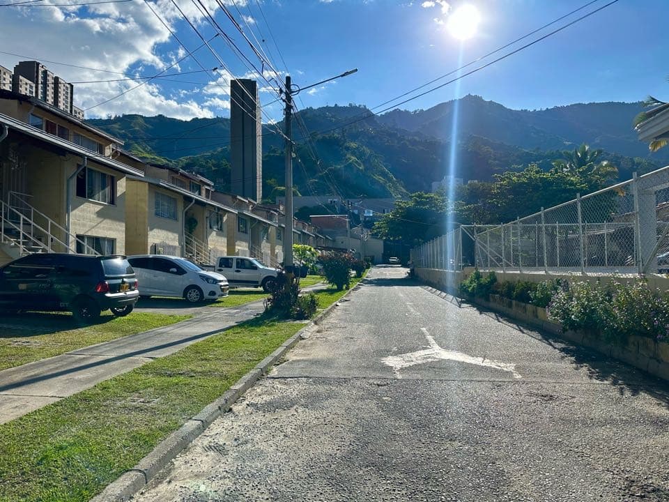 House for Sale in the Valadares neighborhood, Bello—Paraíso Residential Complex