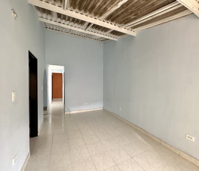Duplex House for Sale in the Niquia Los Angeles Neighborhood, Bello—Near the Comfenalco Library