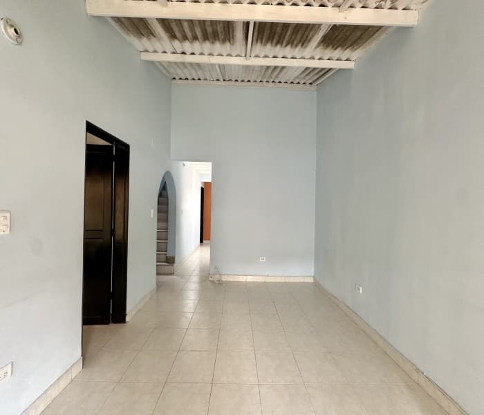 Duplex House for Sale in the Niquia Los Angeles Neighborhood, Bello—Near the Comfenalco Library