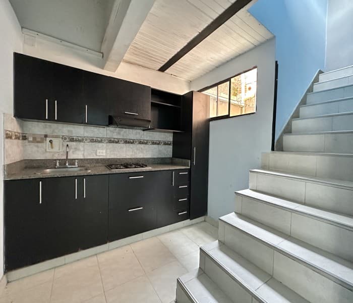 Duplex House for Sale in the Niquia Los Angeles Neighborhood, Bello—Near the Comfenalco Library