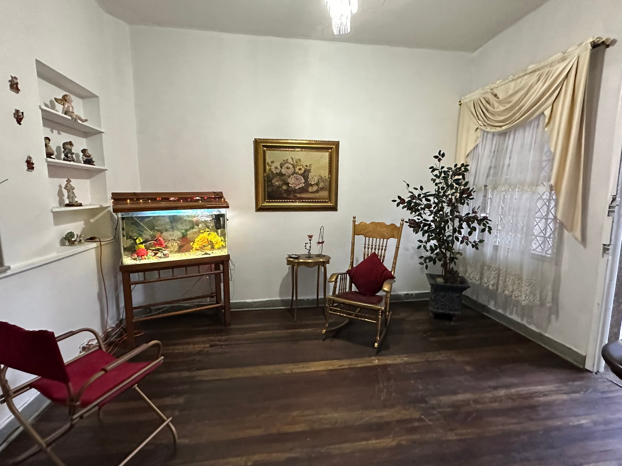 House for Sale in the Prado Centro Neighborhood, Medellín—Investment Opportunity