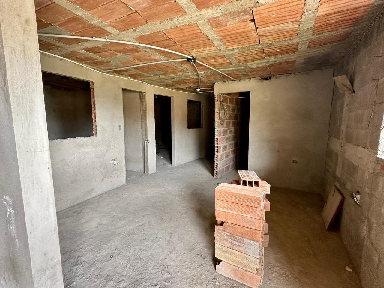 Gray House Under Construction with Lot for Sale in Girardota, El Totumo Neighborhood