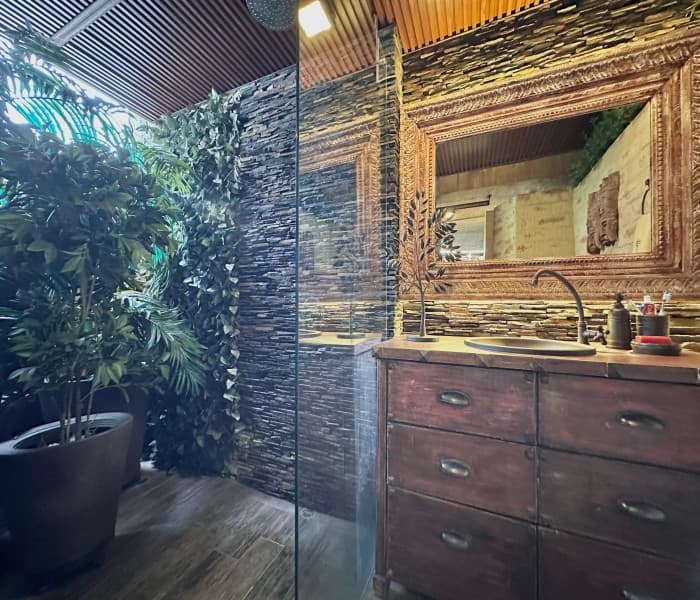 Apartment for Sale, Loma Del Encierro Area, Poblado—Acquavella Complex