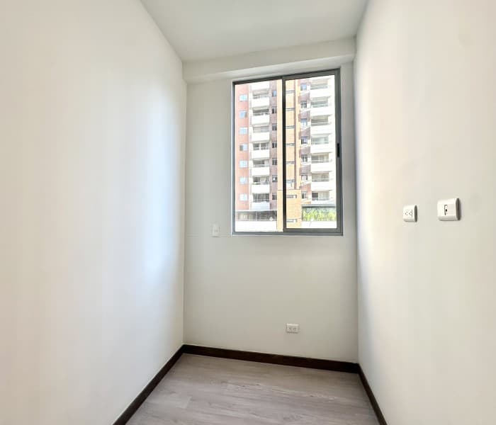 Apartment for Sale in the Fabricato Area, Bello—Mediterranea Apartment Complex (Bargain Price)