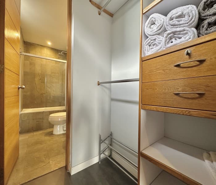 Apartment for Sale in the Altos de Provenza Neighborhood, Poblado