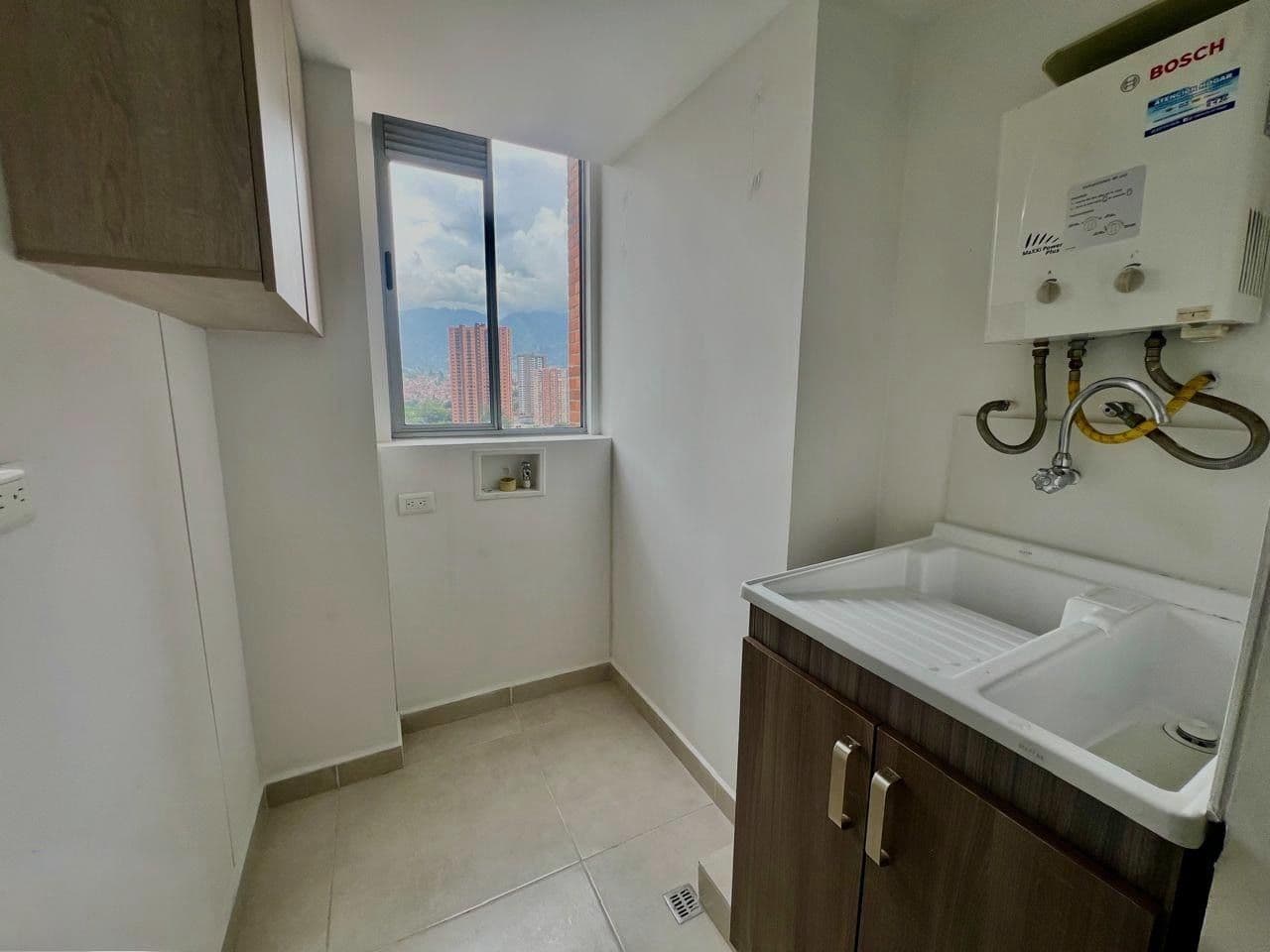 Apartment for Sale, Fabricato Neighborhood, Bello - Oceana Complex