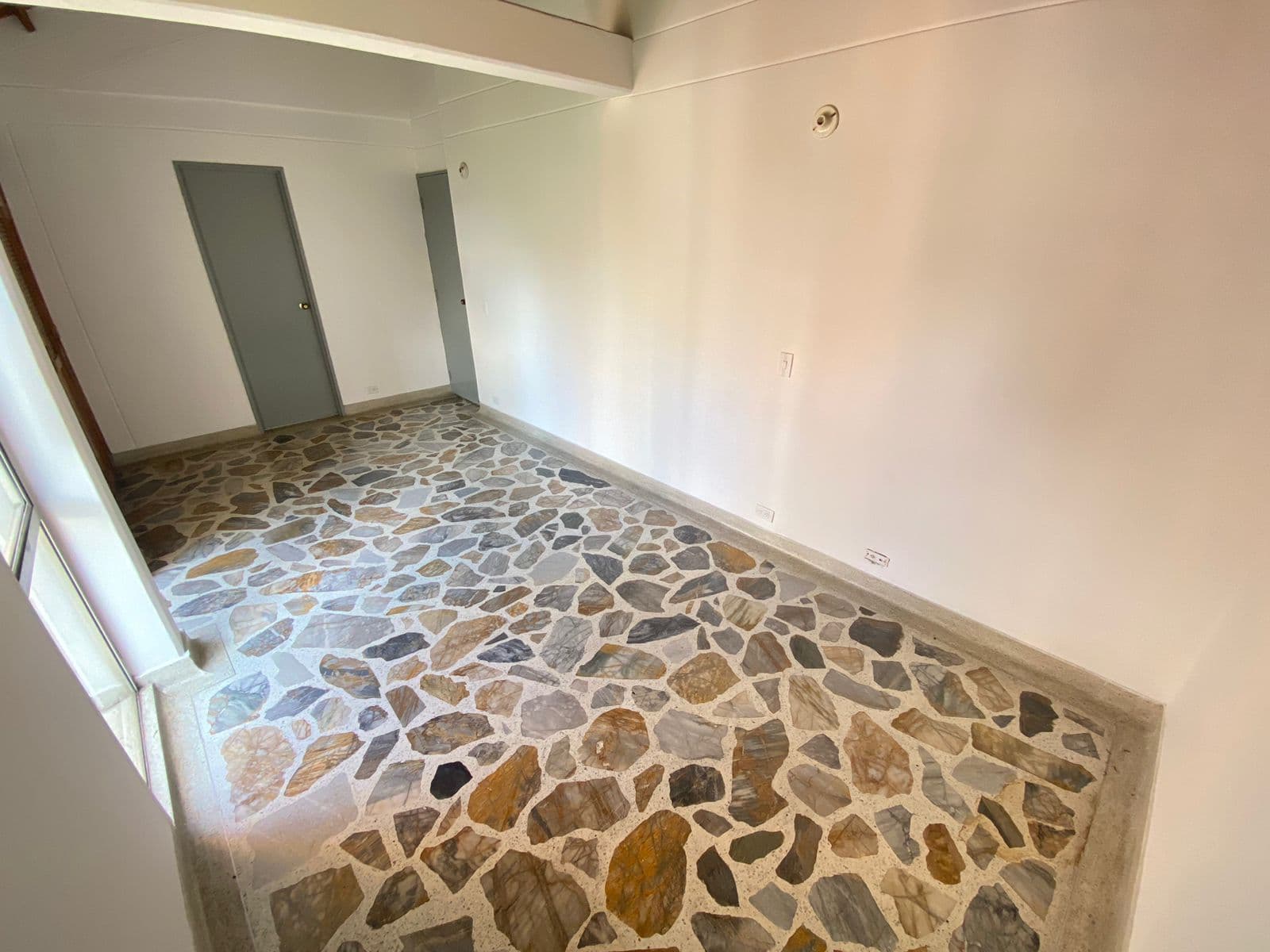 Duplex Apartment for Sale in Medellín, San Diego Poblado Neighborhood—Ciudadela San Diego Complex