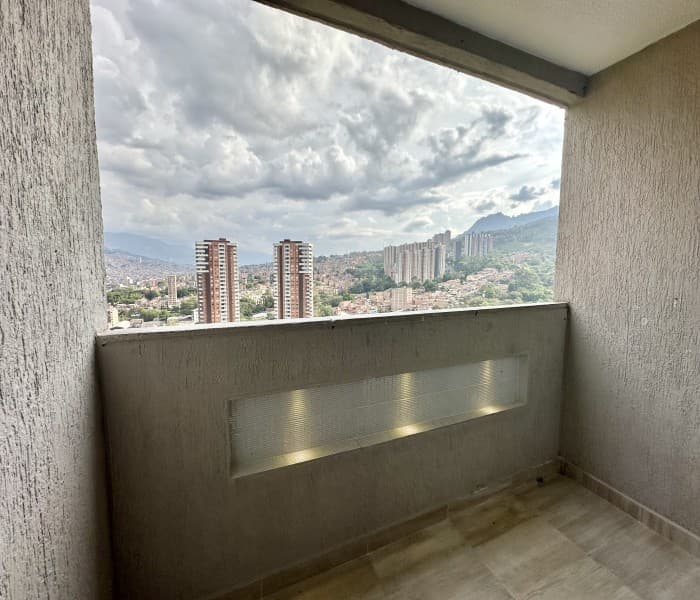 Apartment for Sale in the Los Puertos Area, Bello—Puerto Ventura Complex