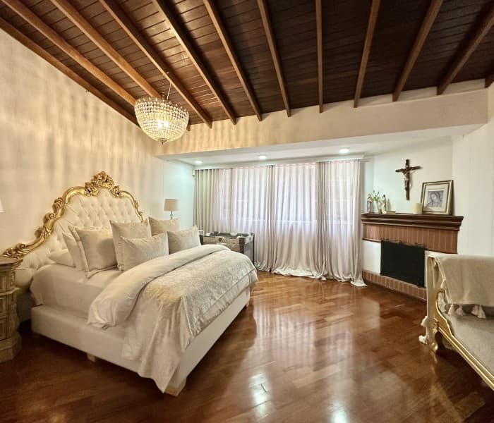Renovated House for Sale in the Loma de las Brujas Area—Colina Campestre Complex