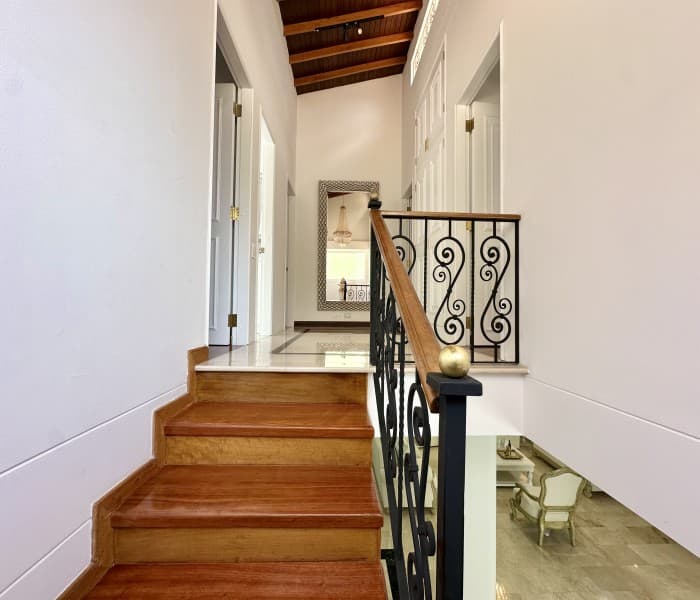 Renovated House for Sale in the Loma de las Brujas Area—Colina Campestre Complex
