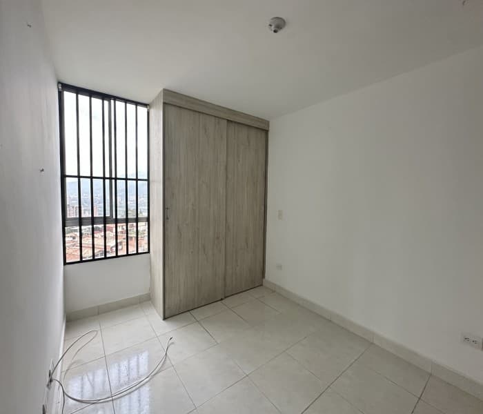 Apartment for Rent in the Serramonte Area, Bello—Serranova Open-Concept Unit