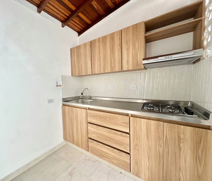 Second-Floor House for Rent in the Belén Neighborhood of San Bernardo, Medellín