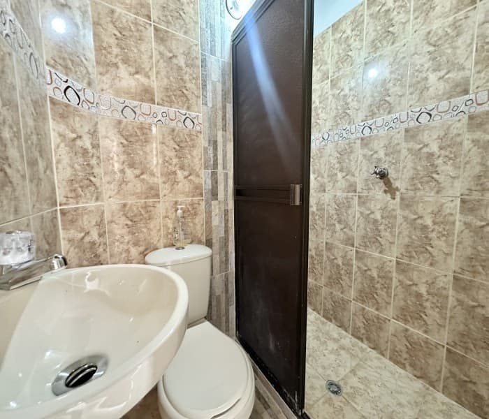 Second-Floor House for Rent in the Belén Neighborhood of San Bernardo, Medellín