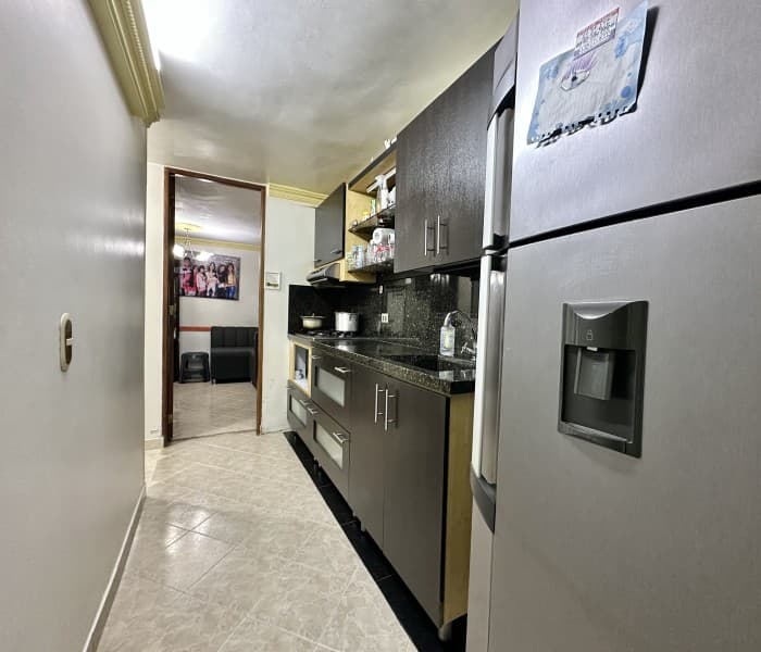 House for Sale in the La Gran Avenida Neighborhood, Bello