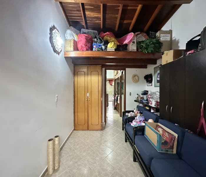 House for Sale in the La Gran Avenida Neighborhood, Bello