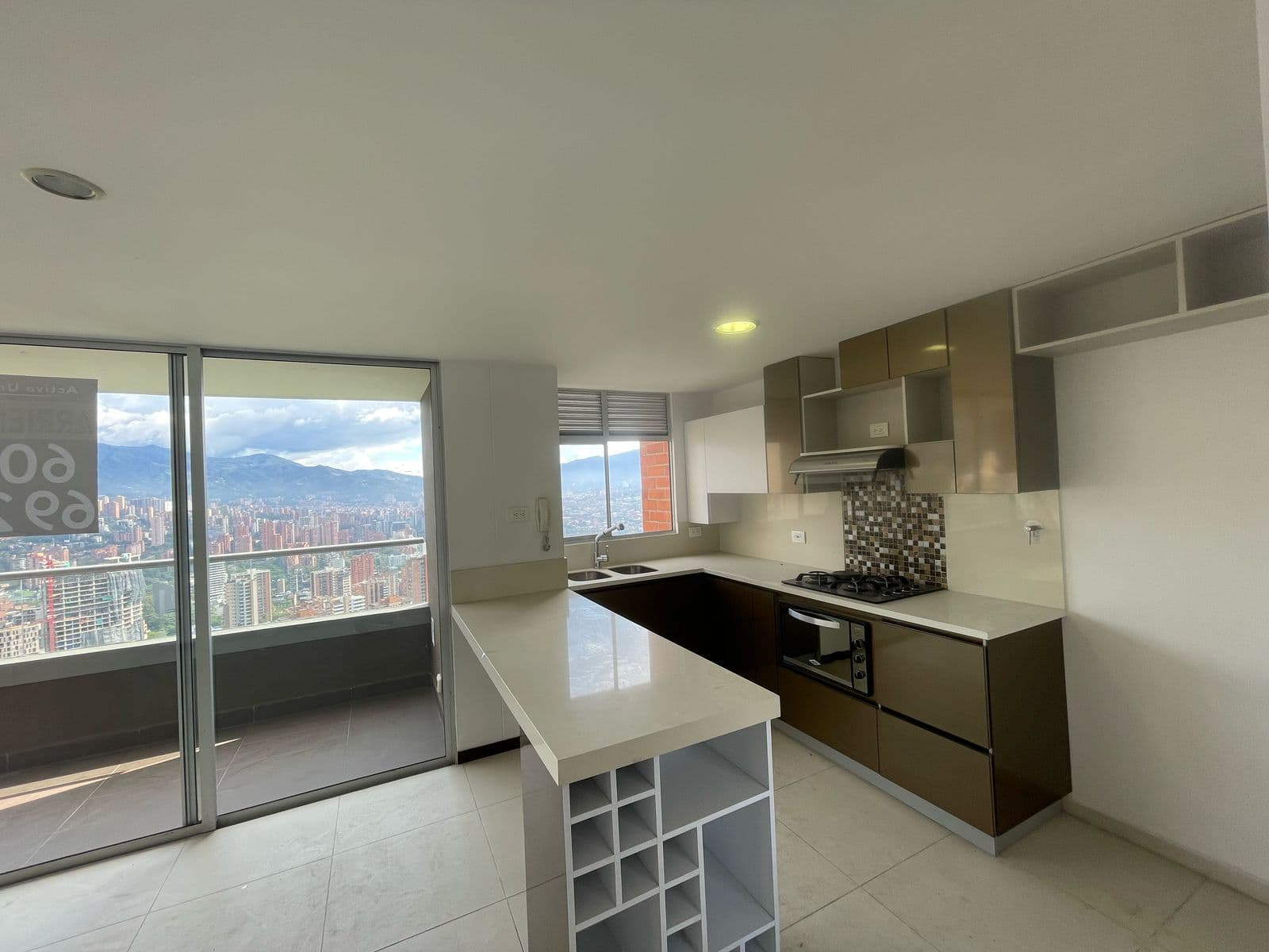 Apartment for Rent, Las Palmas Neighborhood, Poblado—Panoramika Complex