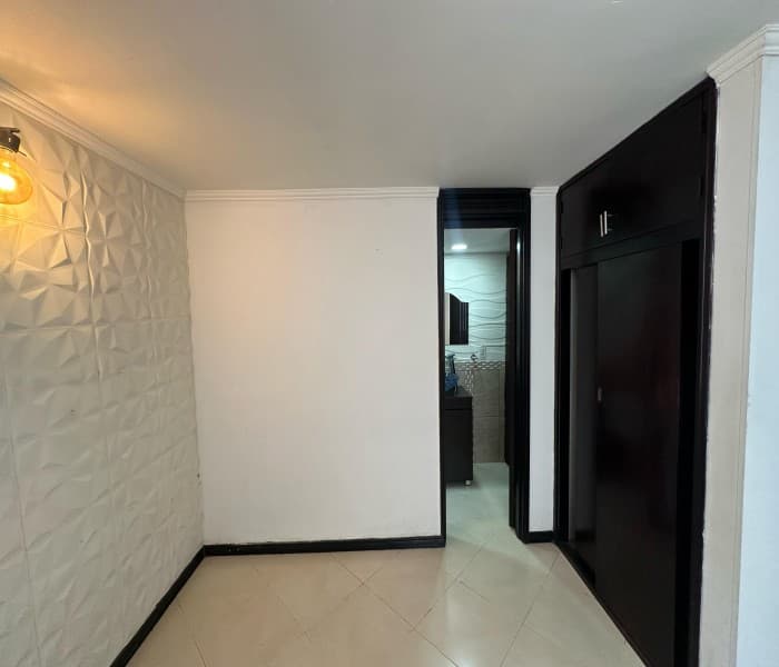 Apartment for Sale in the San Javier Neighborhood Near the Train Station, Medellín—Jardines de Babilonia Complex