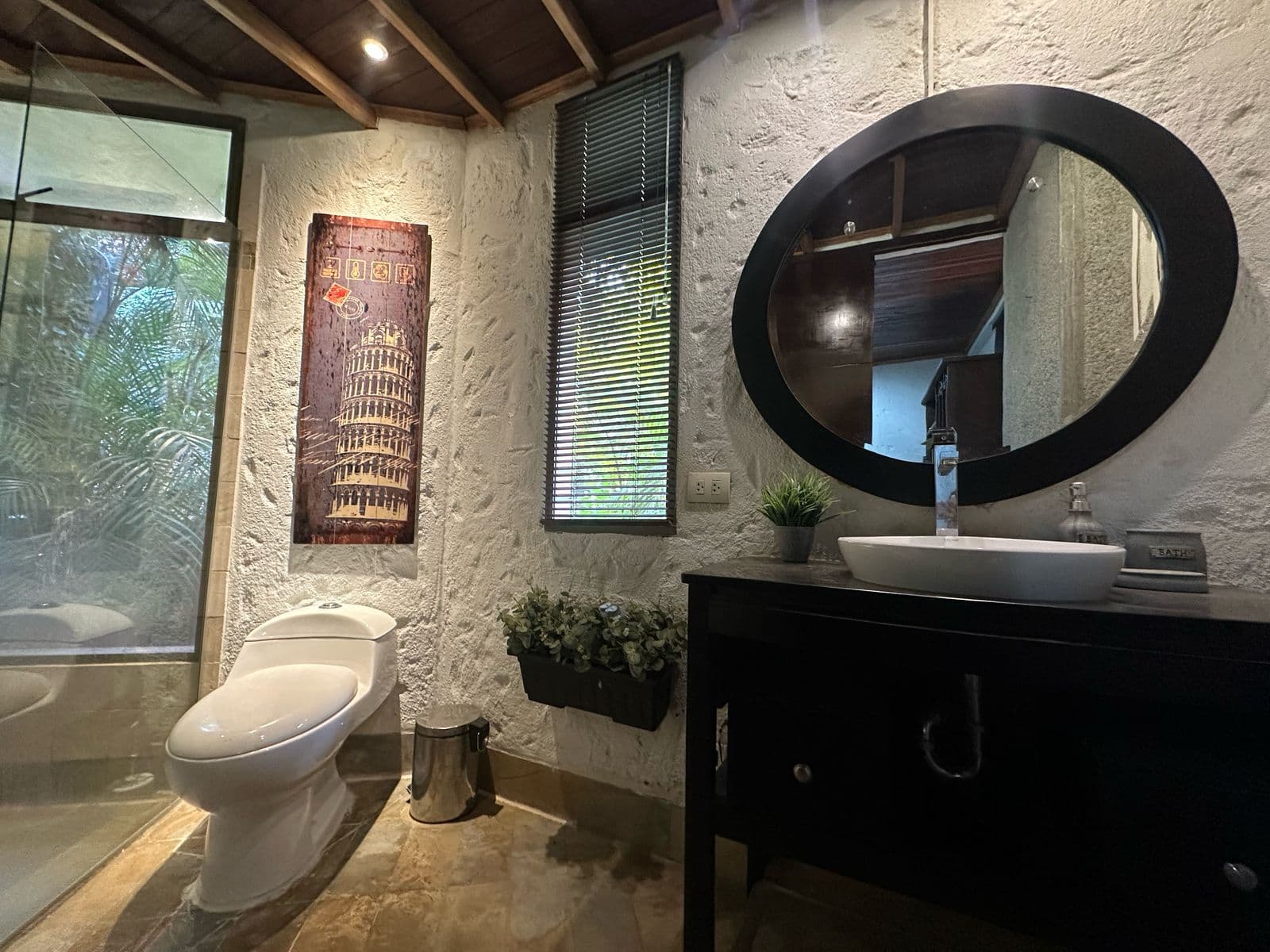 Studio Apartment for Sale, Loma del Encierro Area, Poblado—Cantizal Complex