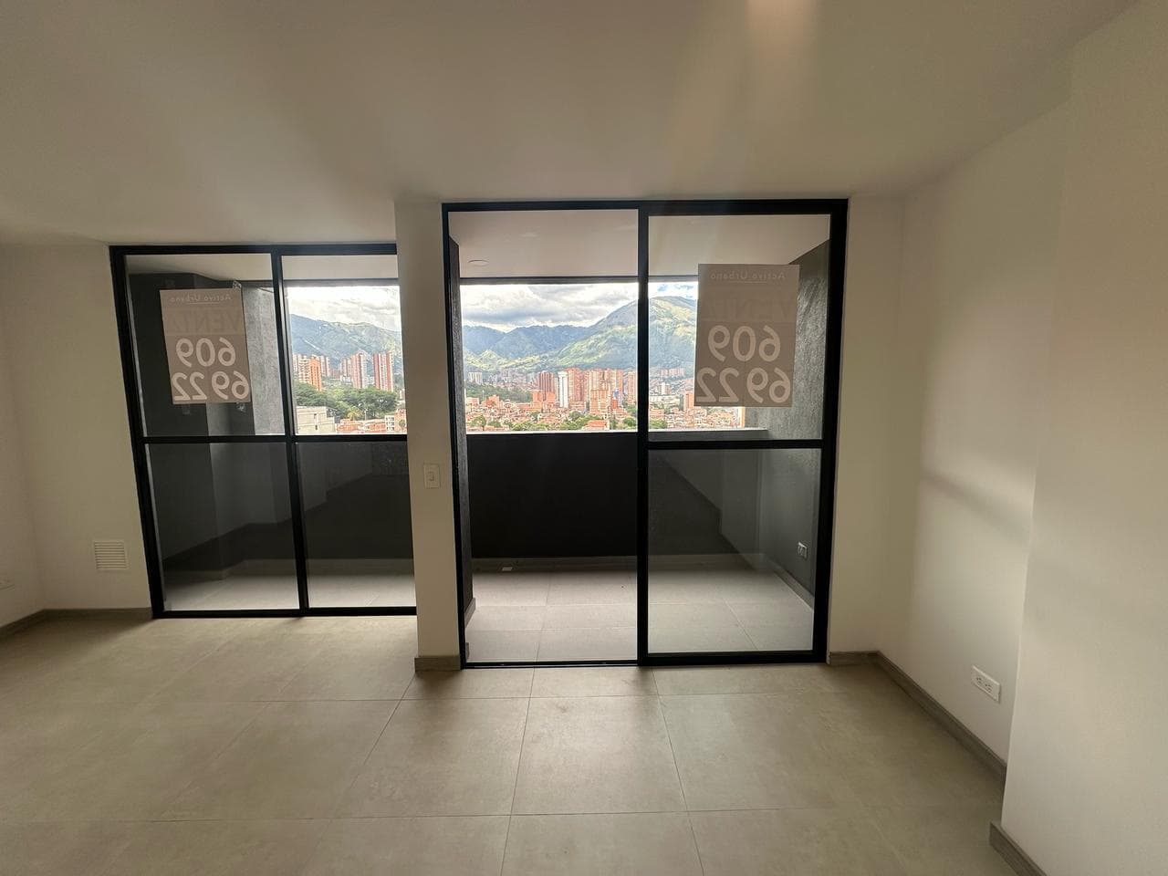 Studio Apartment for Sale, Cabañas Neighborhood, Bello—C26 Residential Complex