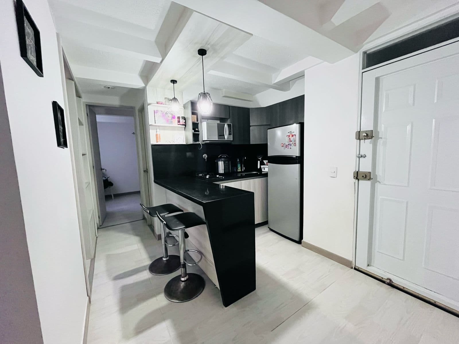 Apartment for Sale, Pajarito Neighborhood, Robledo—Luna Del Valle Complex