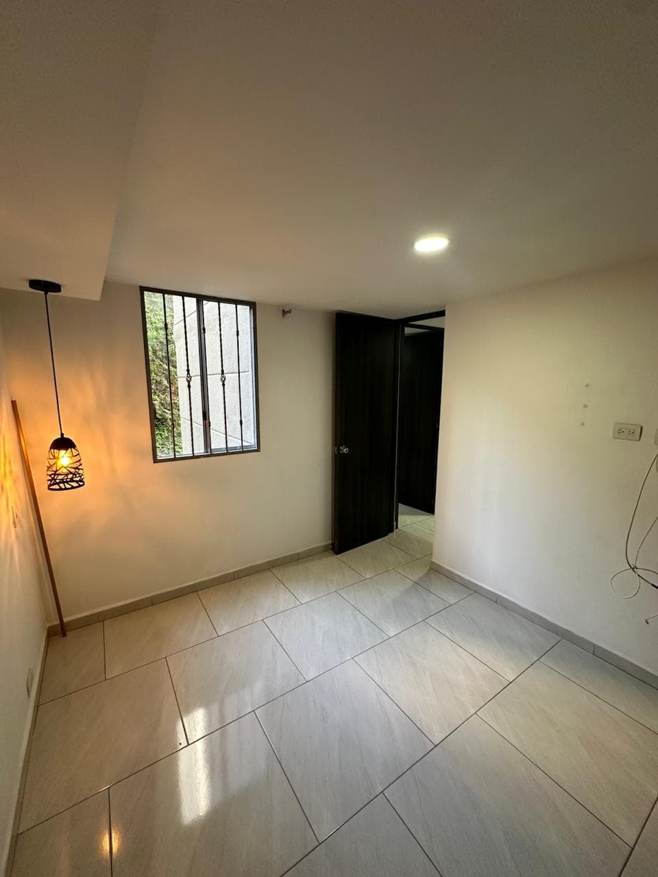 Apartment for Sale, Pajarito Neighborhood, Robledo—Luna Del Valle Complex