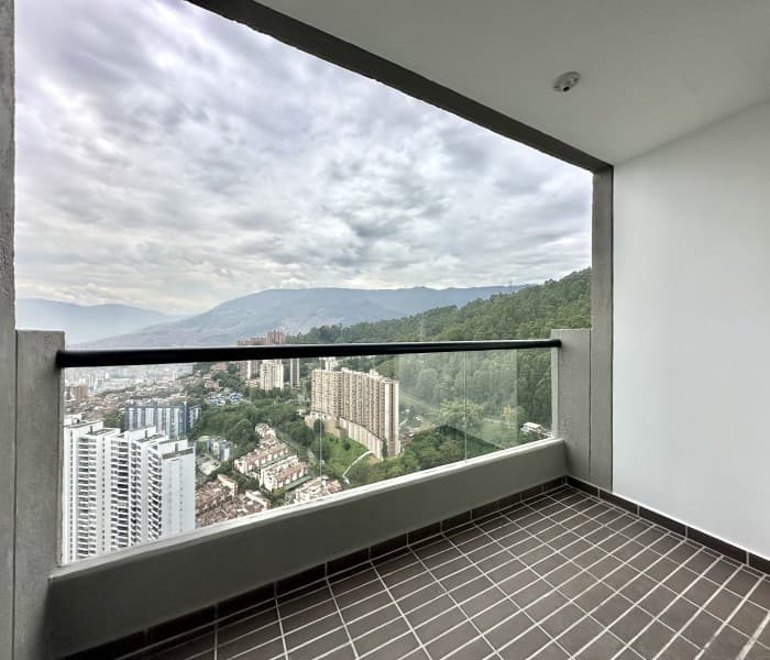 New Apartment for Sale in the Las Palmas Area, Poblado—Primavera Country Life Poblado Development