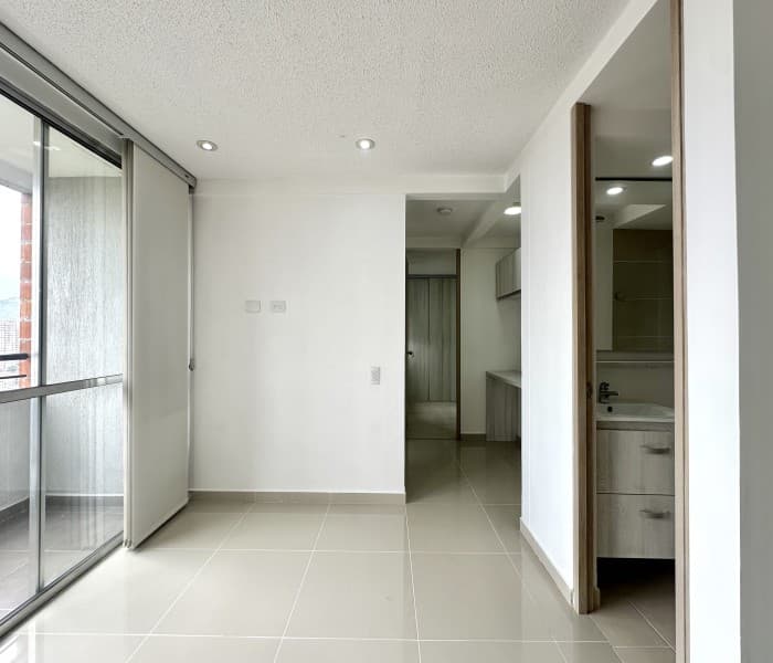 Apartment for Rent in the San Germán Neighborhood, Medellín—Cuarzo Tierra Firme Complex