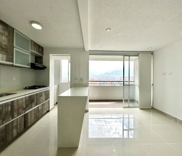 Apartment for Rent in the San Germán Neighborhood, Medellín—Cuarzo Tierra Firme Complex