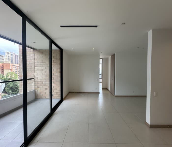 Apartment for Rent, Castropol Area, Poblado—Brassia Complex