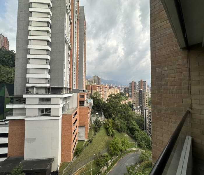 Apartment for Rent, Castropol Area, Poblado—Brassia Complex