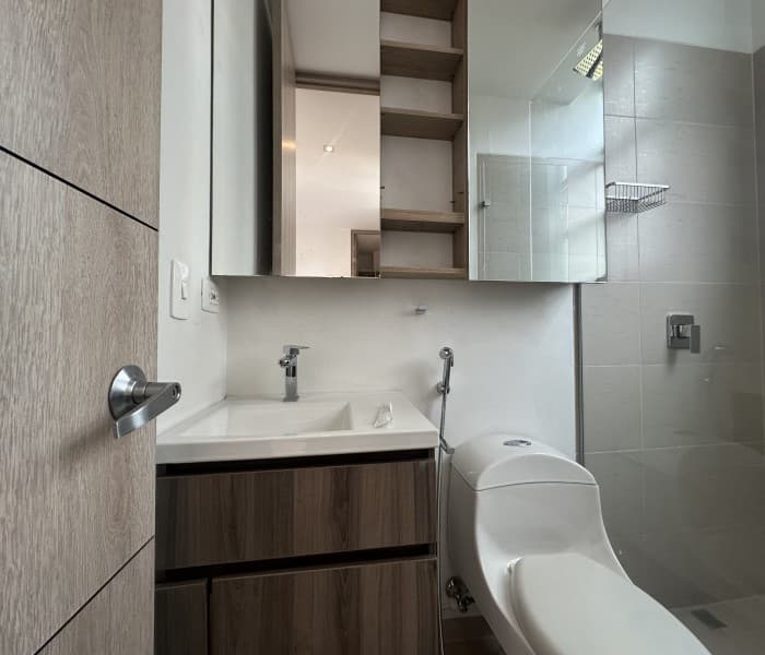 Apartment for Rent, Castropol Area, Poblado—Brassia Complex