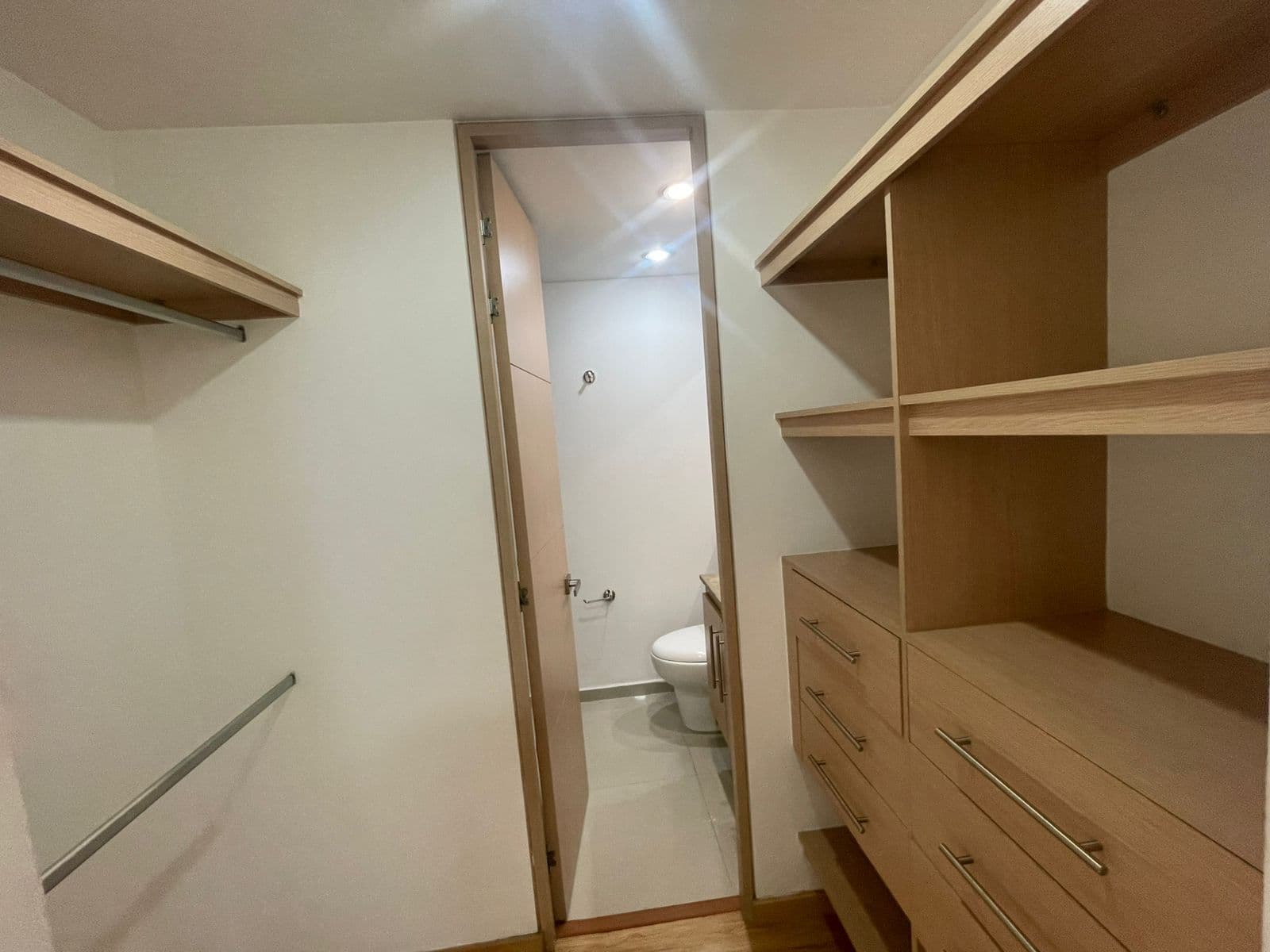 Apartment for Rent, Las Palmas Neighborhood, Poblado—Ceratto Complex
