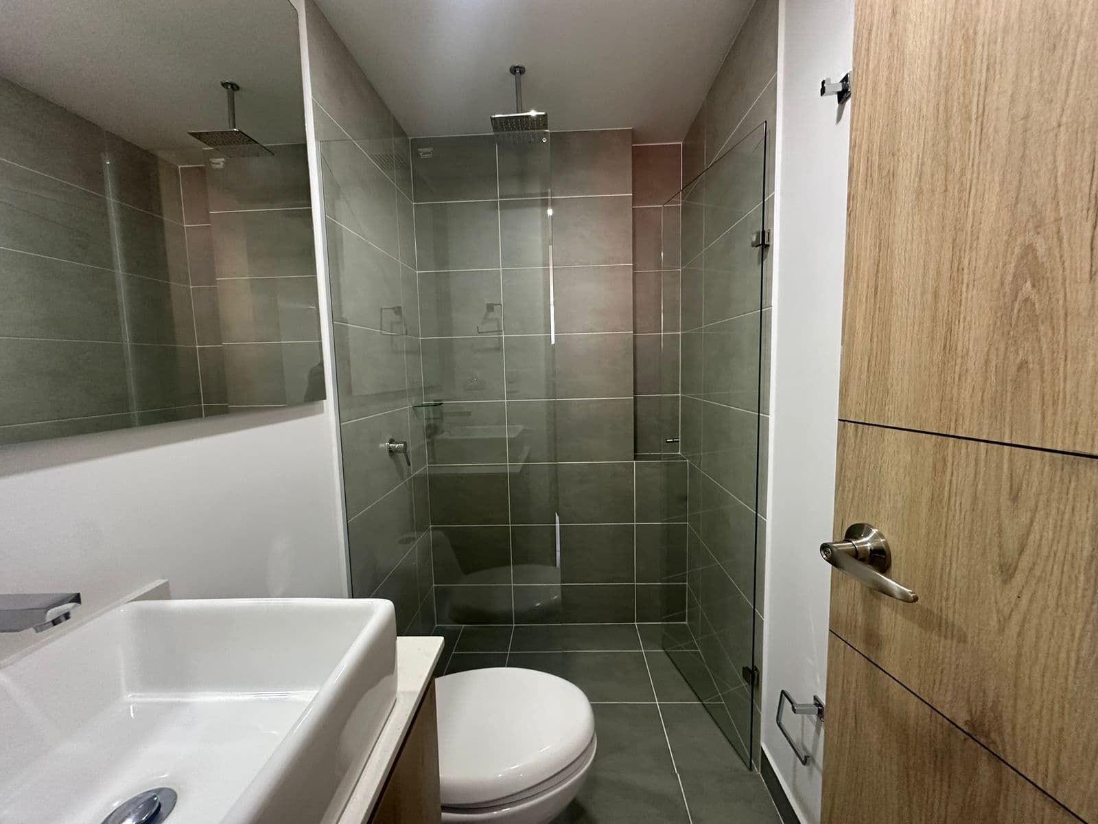 Apartment for Rent, La Abadia Neighborhood, Envigado—Rosset 3 Complex
