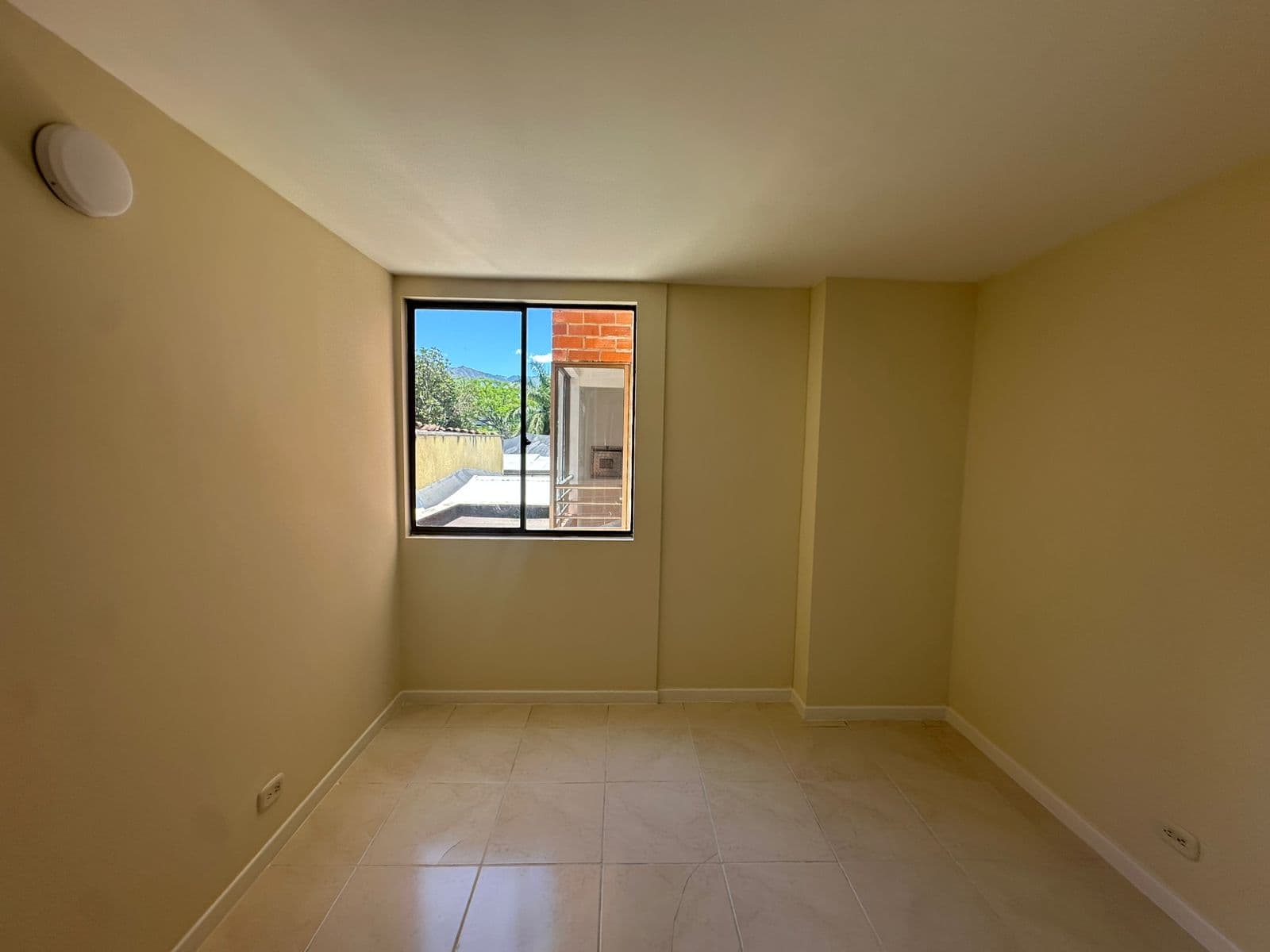 Apartment for Rent, Floresta Neighborhood, Laureles—El Campano Complex