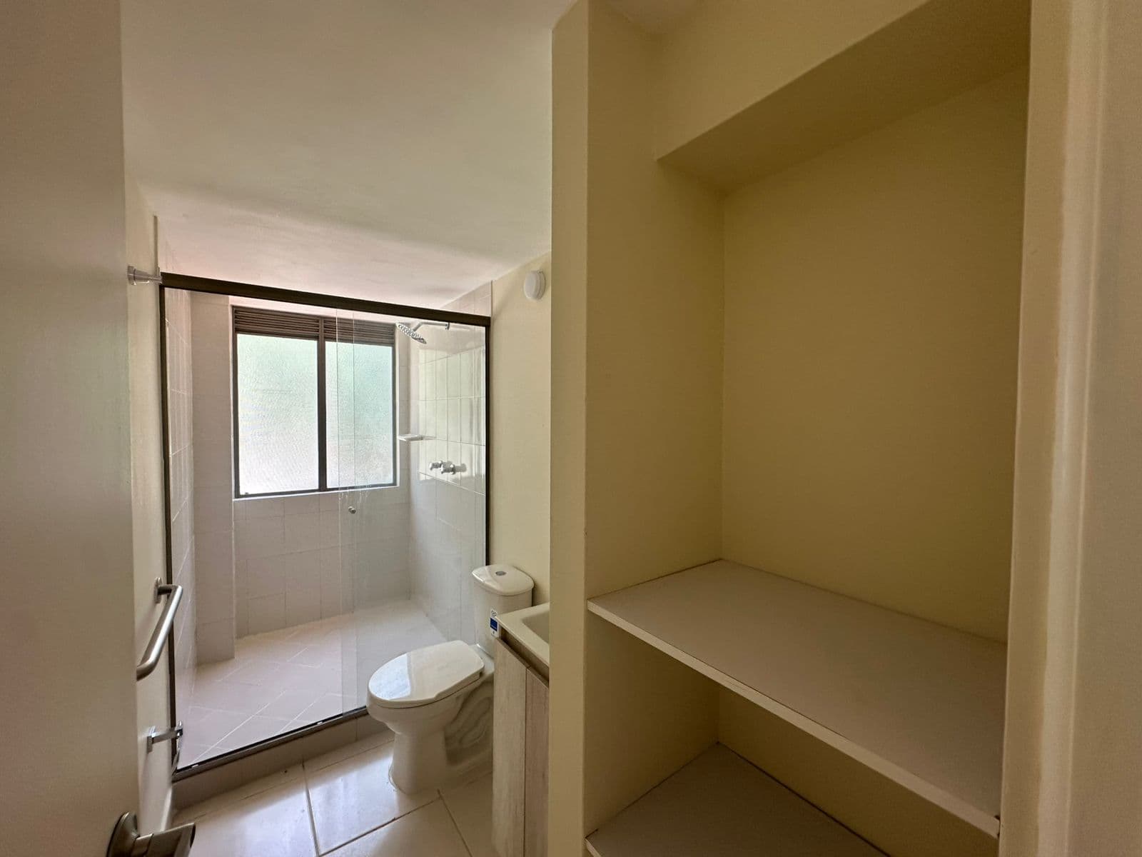 Apartment for Rent, Floresta Neighborhood, Laureles—El Campano Complex