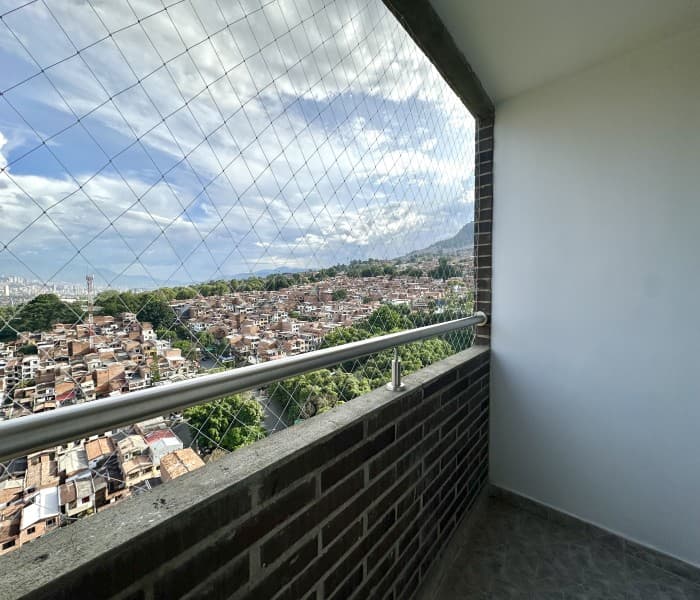 Apartment for Sale in the Cabañas Neighborhood, Bello—Sky Apartments Complex