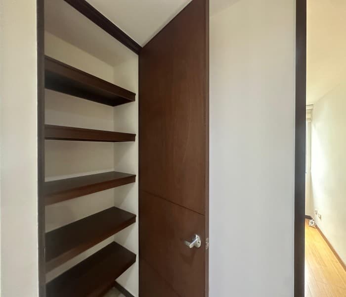Apartment for Rent, Ciudad del Río Area, Poblado—Parque Central Complex