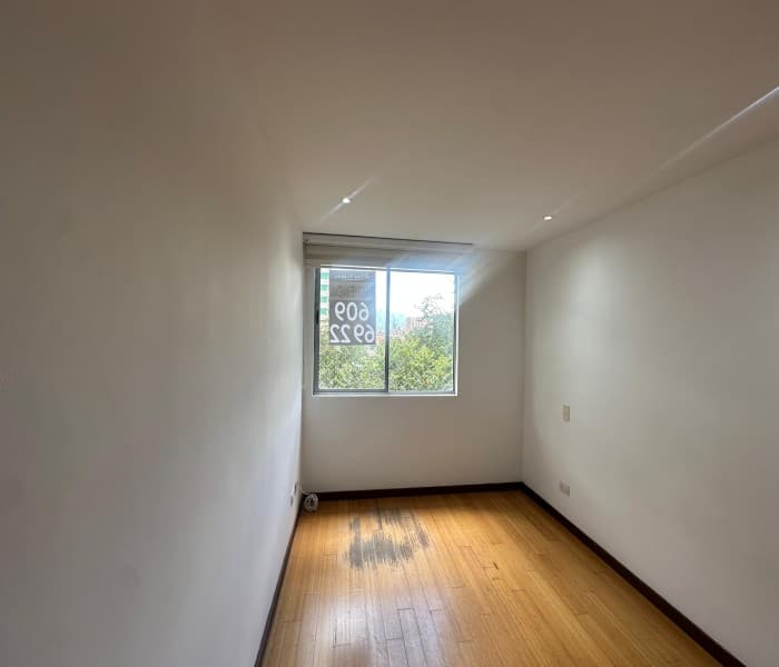 Apartment for Rent, Ciudad del Río Area, Poblado—Parque Central Complex