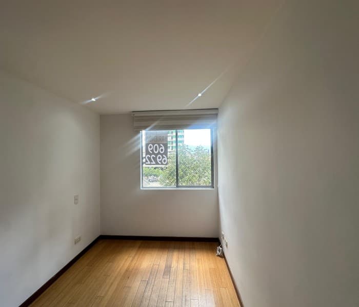 Apartment for Rent, Ciudad del Río Area, Poblado—Parque Central Complex
