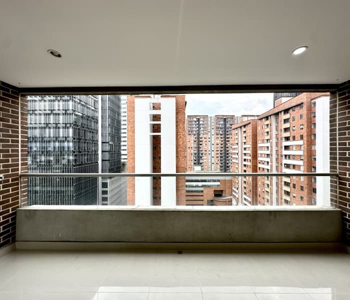 Apartment for Sale in the Ciudad del Río Neighborhood, Poblado, Medellín—Reserva del Río Complex
