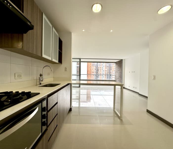 Apartment for Sale in the Ciudad del Río Neighborhood, Poblado, Medellín—Reserva del Río Complex