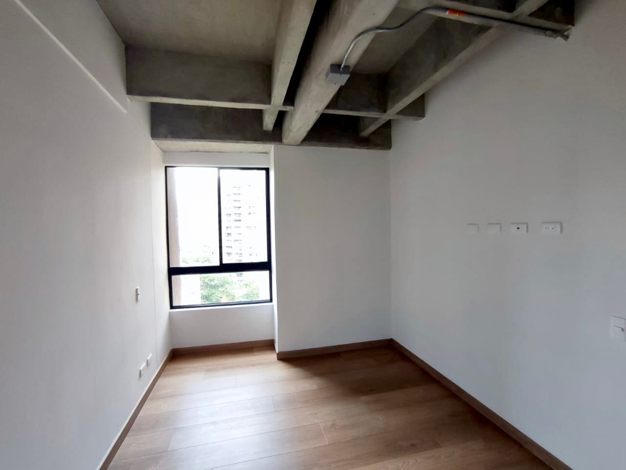 Apartment for Rent in the Las Orquideas Neighborhood, Envigado—Kardinal 42 Unit