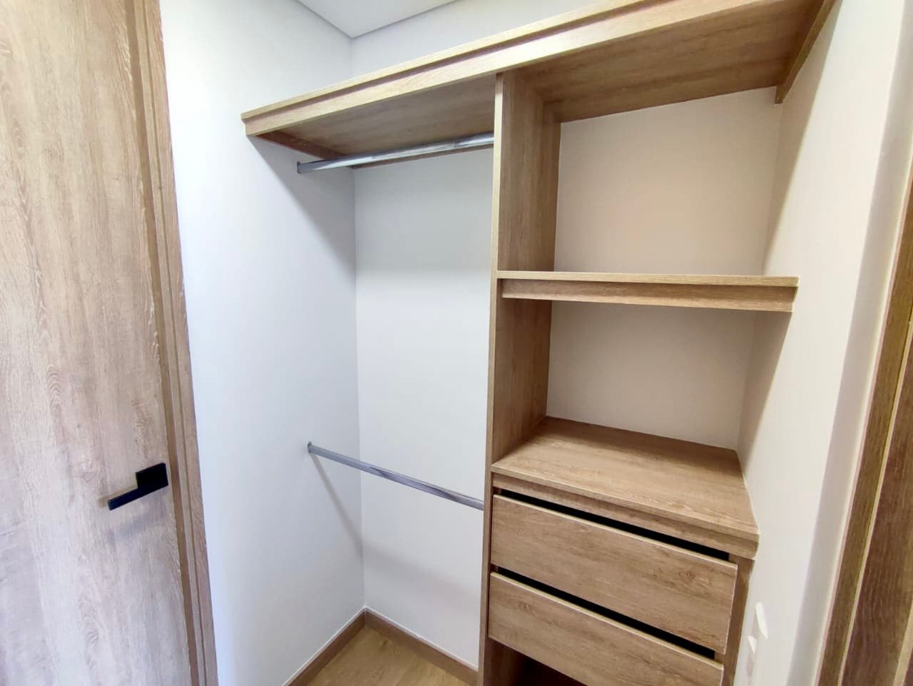 Apartment for Rent in the Las Orquideas Neighborhood, Envigado—Kardinal 42 Unit