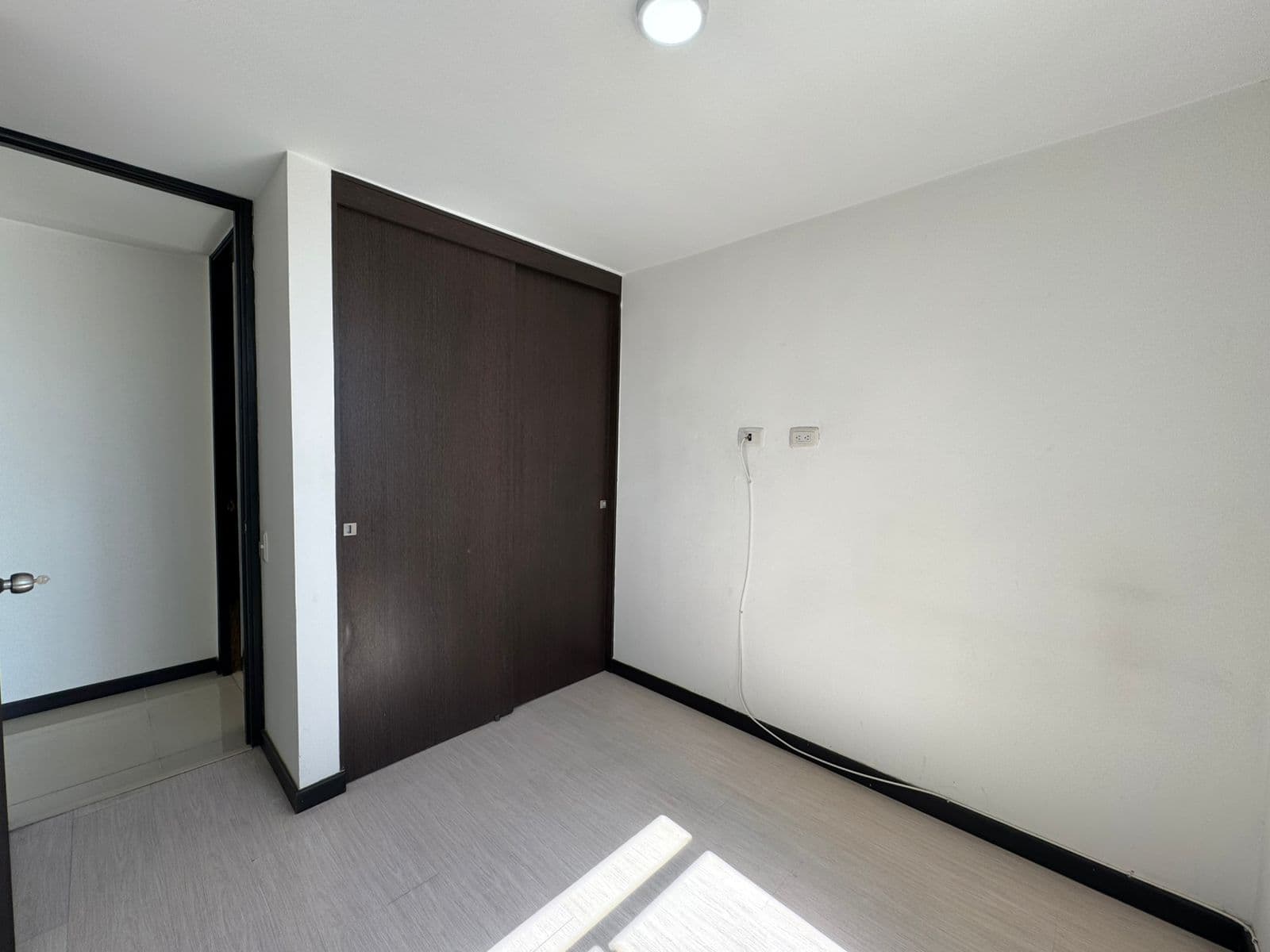 Apartment for Sale, Sabaneta Area—Valparaiso Complex